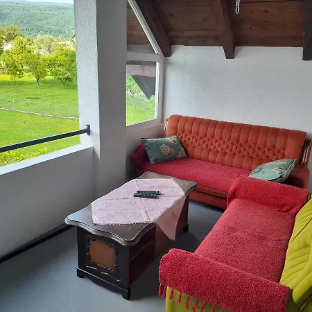 Vila Ajsa Ferienhaus